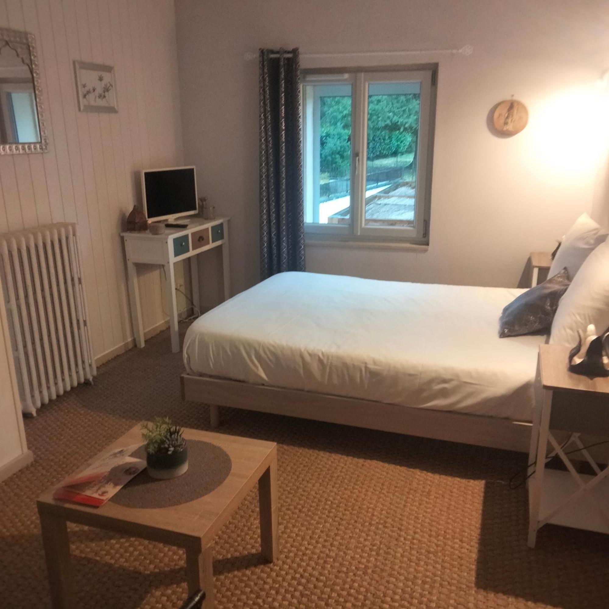 Bed and Breakfast Le Jack Mont-sous-Vaudrey Экстерьер фото